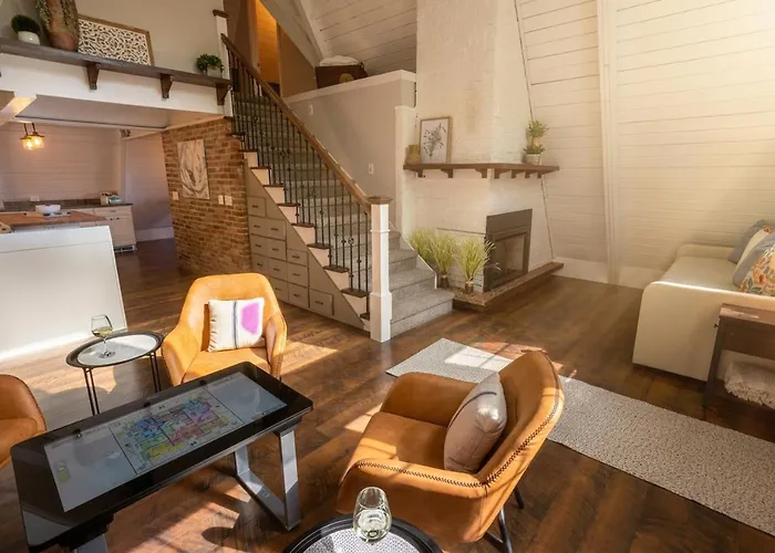 2 Acre Private Retreat With Sauna, Hot Tub, Large Fire-pit And Outdoor Games Сasa de vacaciones Heyworth