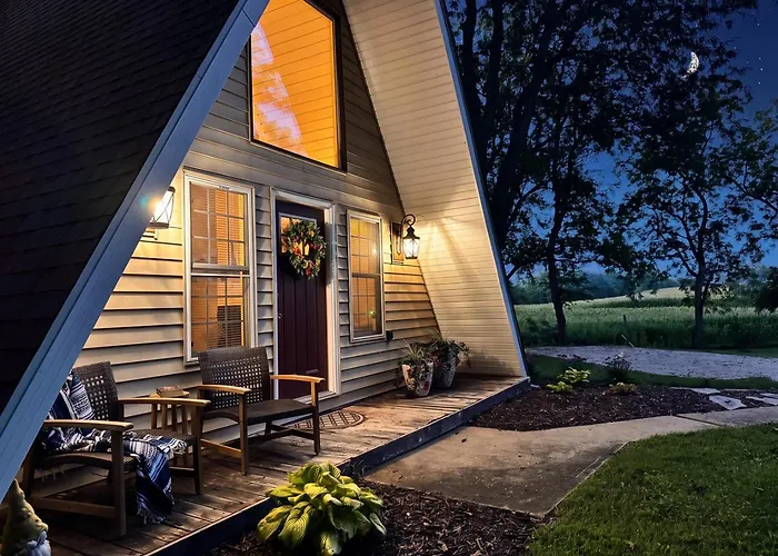 Casa de férias 2 Acre Private Retreat With Sauna, Hot Tub, Large Fire-pit And Outdoor Games